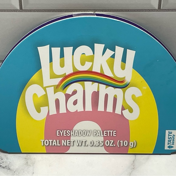 Lucky Charms Beauty Bundle - Picture 8 of 14